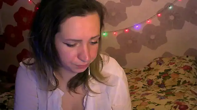 Queen Daenerys online show from November 29, 2025, 8:20 pm