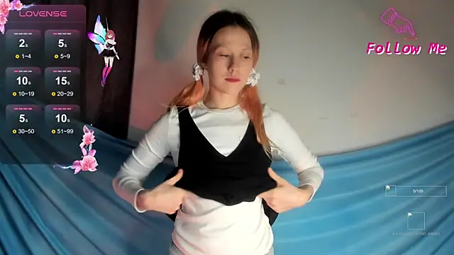 Snapshot of Silly__Milly chatting on September 12, 2025, 3:34 pm Silly  Milly online show from September 12, 2025, 3:34 pm