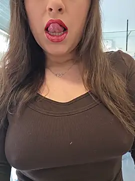 GatitaXD27 online show from January 12, 2026, 10:11 am