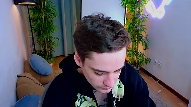 Snapshot of ohhottom chatting on April 3, 2026, 11:33 pm ohhottom online show from April 3, 2026, 11:33 pm