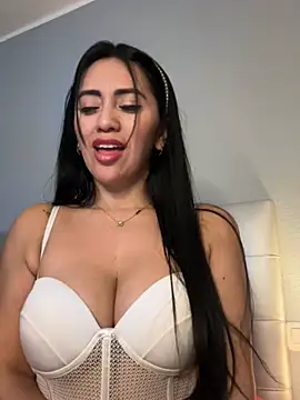 Snapshot of tamara_jay chatting on February 8, 2025, 2:15 am tamara jay online show from February 8, 2025, 2:15 am