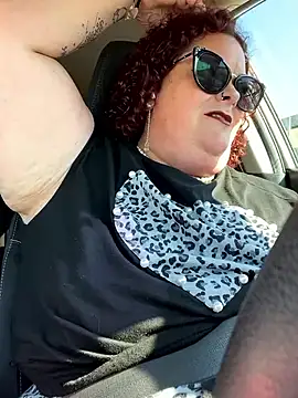 MsStrawbooty online show from October 9, 2025, 8:20 pm