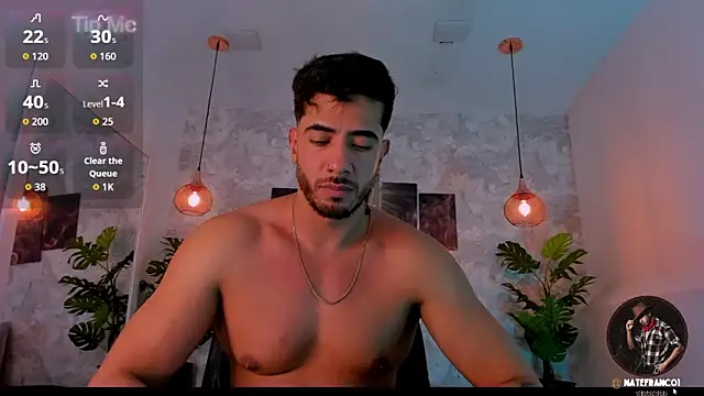 Snapshot of Nate_franco chatting on November 4, 2025, 6:39 am Nate franco online show from November 4, 2025, 6:39 am