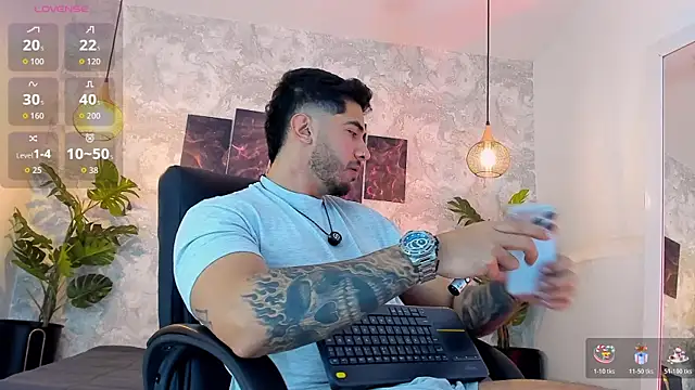 Snapshot of Nate_franco chatting on July 13, 2026, 5:29 am Nate franco online show from July 13, 2026, 5:29 am