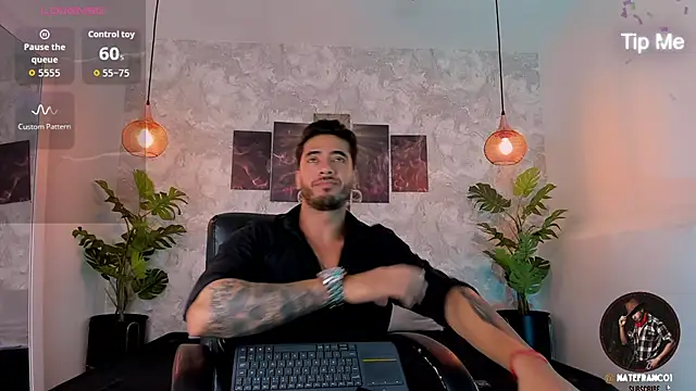 Snapshot of Nate_franco chatting on October 18, 2025, 3:30 am Nate franco online show from October 18, 2025, 3:30 am