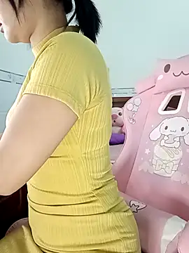    Erin    online show from February 13, 2026, 2:11 am