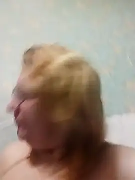 Forest-Lady online show from November 23, 2025, 10:03 am