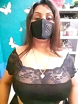Riya Sexy Baby online show from February 3, 2025, 5:24 pm