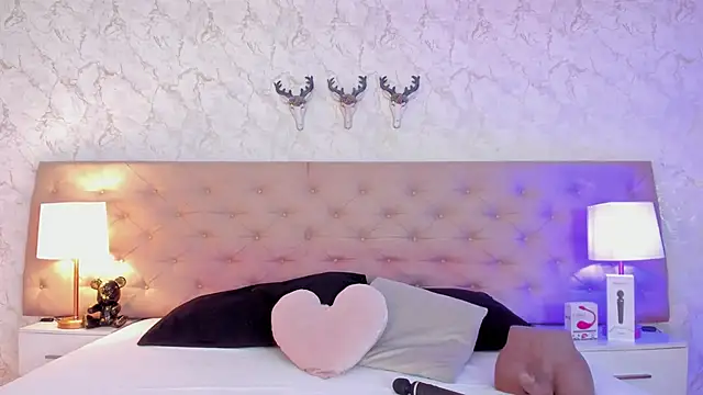 SofieReyes online show from March 14, 2025, 4:19 pm