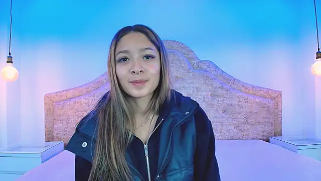 Snapshot of Victoria_Adams14 chatting on February 22, 2025, 12:08 pm Victoria Adams14 online show from February 22, 2025, 12:08 pm