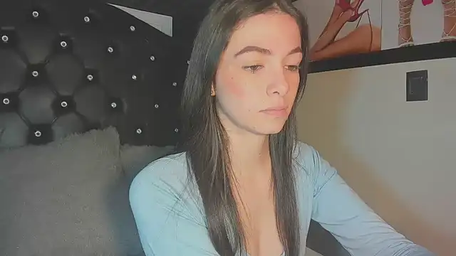 diana queen  online show from April 22, 2026, 3:46 am