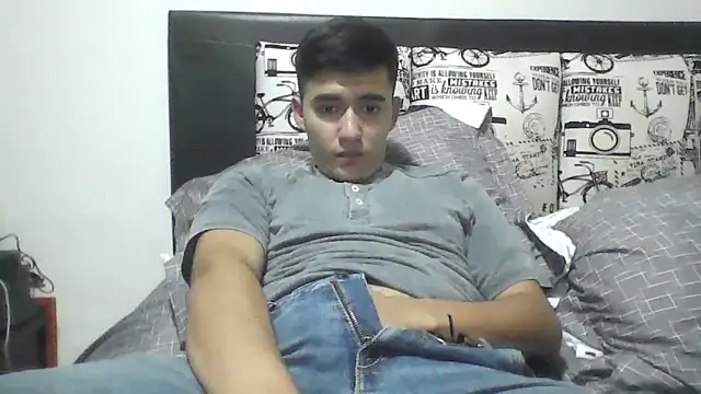 Estebitan vm online show from April 18, 2026, 1:08 am