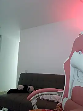 azumiichan online show from March 29, 2026, 12:12 am