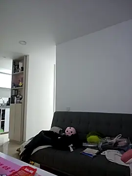 Snapshot of azumiichan chatting on October 30, 2025, 11:56 pm azumiichan online show from October 30, 2025, 11:56 pm