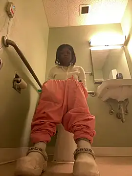 CamGirlLeanna online show from February 22, 2025, 4:19 pm