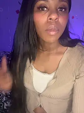 CamGirlLeanna online show from March 22, 2025, 2:27 am