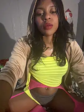 CamGirlLeanna online show from February 20, 2025, 1:25 am