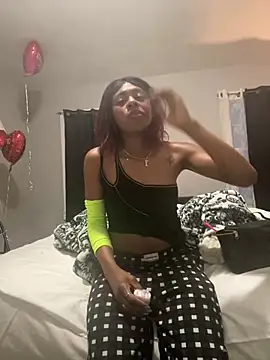 CamGirlLeanna online show from February 14, 2025, 12:30 am