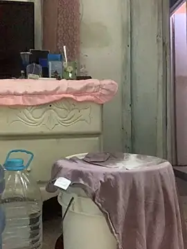 funpharoh1 online show from October 20, 2025, 9:37 pm