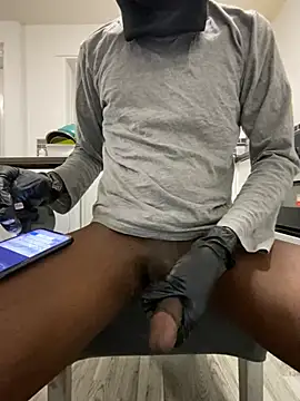 funpharoh1 online show from April 21, 2026, 2:03 am