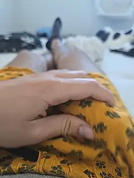 tibi2003 10 online show from September 20, 2025, 10:53 am