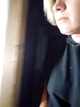 zarina3003 online show from April 3, 2026, 9:10 pm