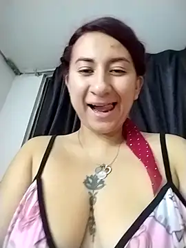 Snapshot of noa__01 chatting on February 12, 2026, 12:21 am noa 01 online show from February 12, 2026, 12:21 am