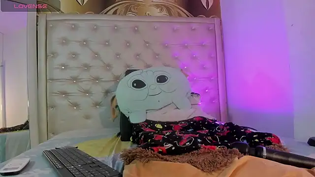 Snapshot of KataAswad chatting on January 7, 2025, 8:13 am KataAswad online show from January 7, 2025, 8:13 am