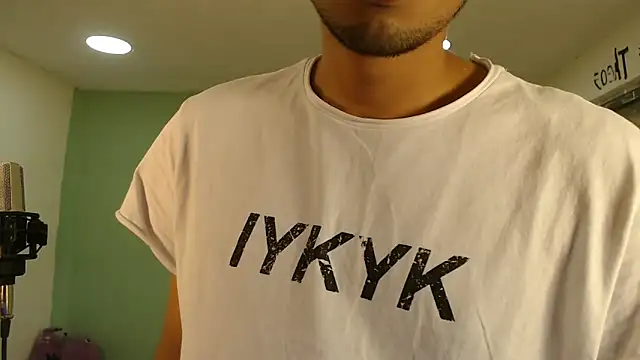 Snapshot of danielitopapuu chatting on December 17, 2025, 4:56 pm danielitopapuu online show from December 17, 2025, 4:56 pm