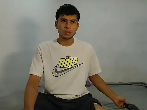 Snapshot of danielitopapuu chatting on October 1, 2025, 11:36 am danielitopapuu online show from October 1, 2025, 11:36 am