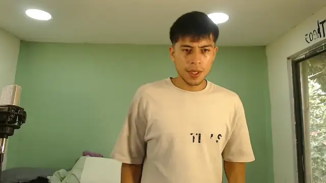 Snapshot of danielitopapuu chatting on January 5, 2026, 5:27 pm danielitopapuu online show from January 5, 2026, 5:27 pm