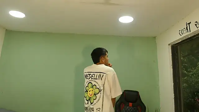 Snapshot of danielitopapuu chatting on February 10, 2026, 12:04 pm danielitopapuu online show from February 10, 2026, 12:04 pm