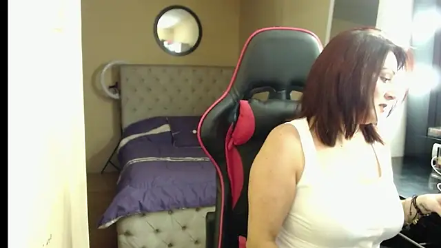 Carol Scottt online show from November 7, 2025, 11:19 pm