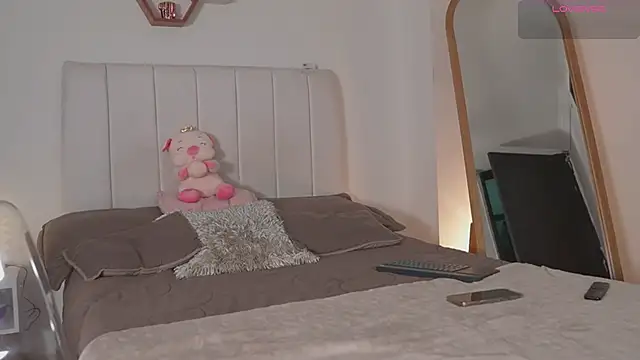 Snapshot of Madison_evans1 chatting on March 3, 2026, 5:03 am Madison evans1 online show from March 3, 2026, 5:03 am