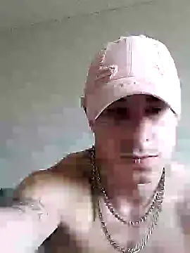 Snapshot of --D-a-D-D-y- chatting on January 28, 2025, 4:30 pm --D-a-D-D-y- online show from January 28, 2025, 4:30 pm
