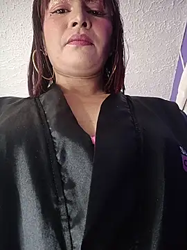 Mishka   online show from April 21, 2026, 9:21 pm