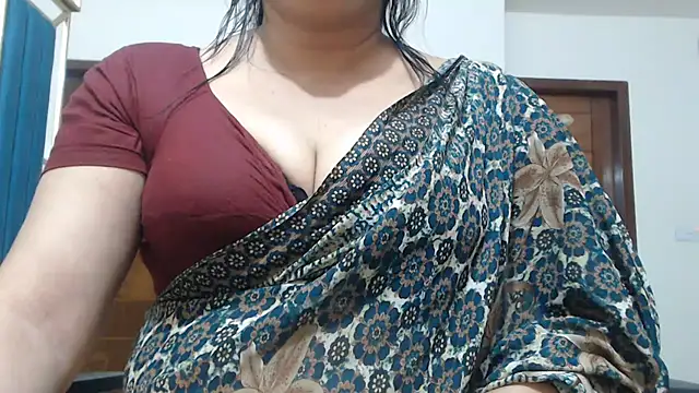 desi-maisa130 online show from May 22, 2026, 4:27 pm