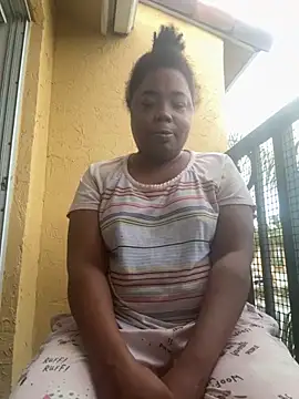 JCCaramelbarbie1 online show from October 17, 2025, 2:08 pm