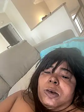 Snapshot of JCCaramelbarbie1 chatting on April 19, 2026, 2:18 pm JCCaramelbarbie1 online show from April 19, 2026, 2:18 pm