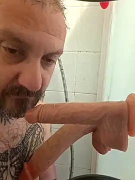 teddy79good online show from May 2, 2026, 11:15 am