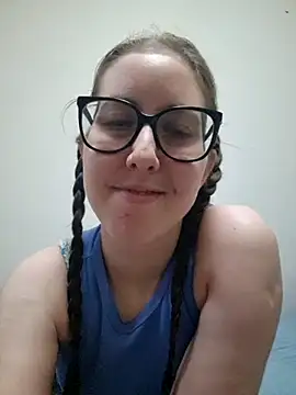 Snapshot of Sarah459 chatting on November 19, 2025, 8:20 pm Sarah459 online show from November 19, 2025, 8:20 pm