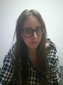 Snapshot of Sarah459 chatting on October 14, 2025, 6:30 pm Sarah459 online show from October 14, 2025, 6:30 pm