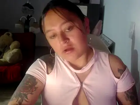 Dahiana Rous online show from February 11, 2026, 1:22 pm