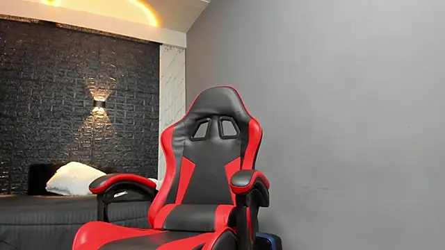 taurus boy1 online show from November 5, 2025, 11:08 pm