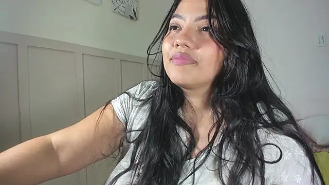 Snapshot of AvrilRizoX chatting on January 16, 2025, 3:23 am AvrilRizoX online show from January 16, 2025, 3:23 am