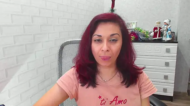 Snapshot of TeasyLana chatting on January 2, 2025, 9:18 pm TeasyLana online show from January 2, 2025, 9:18 pm