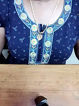 Aishu-tamil09 online show from January 11, 2026, 11:50 am