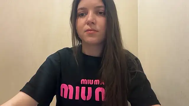 Lina Most online show from November 25, 2025, 9:15 pm