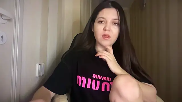 Lina Most online show from February 13, 2026, 10:32 pm