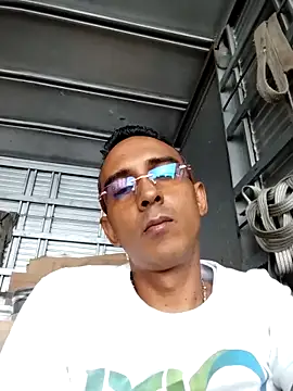 paisa233 online show from April 6, 2026, 5:36 pm